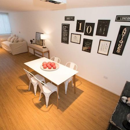 Departamentos Bahia Grande Lejlighed Ushuaia Eksteriør billede